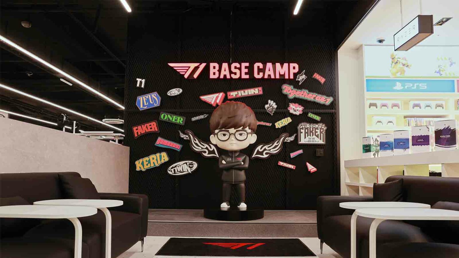 hình ảnh phòng game T1